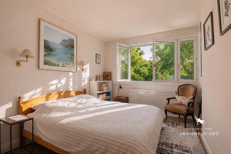 Appartement - 109 m² - 5 pièces