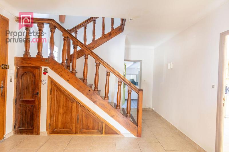 Maison - 137 m² - 6 pièces