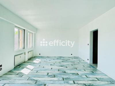 Appartement - 94 m² - 3 pièces