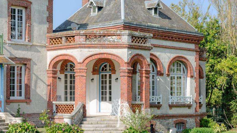 Villa - 336 m² - 13 pièces