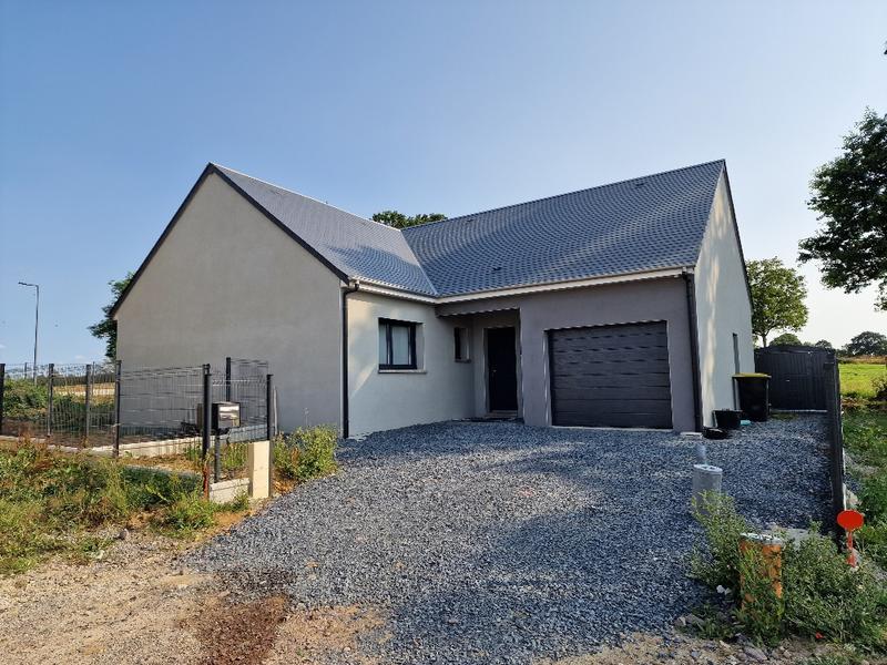 Maison - 90 m² - 5 pièces