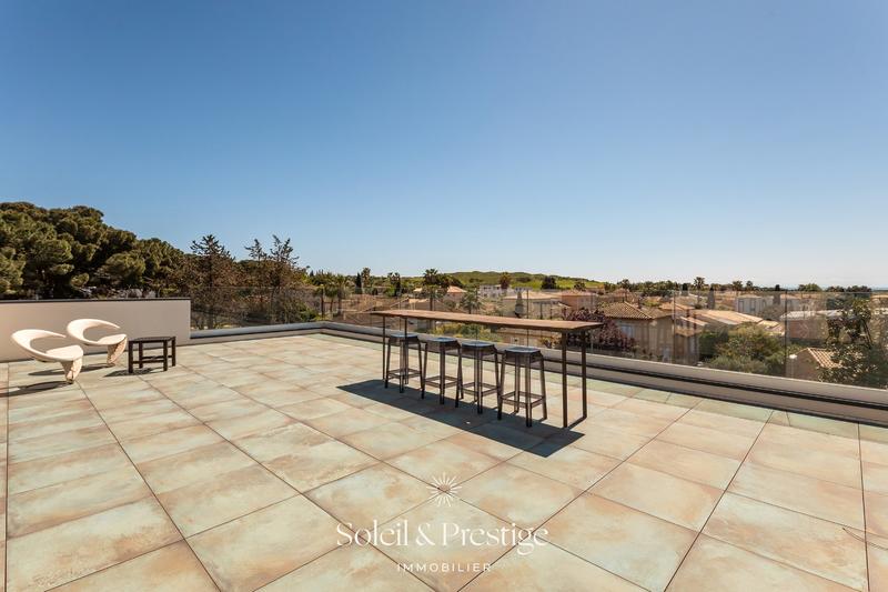 Maison - 180 m² - 4 pièces