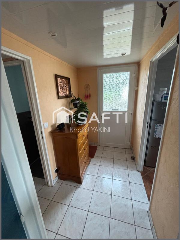 Maison - 90 m² - 5 pièces