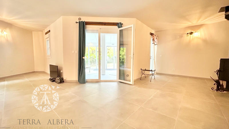 Maison - 155 m² - 5 pièces