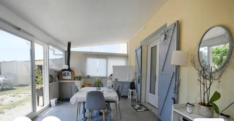 Maison - 186 m² - 10 pièces