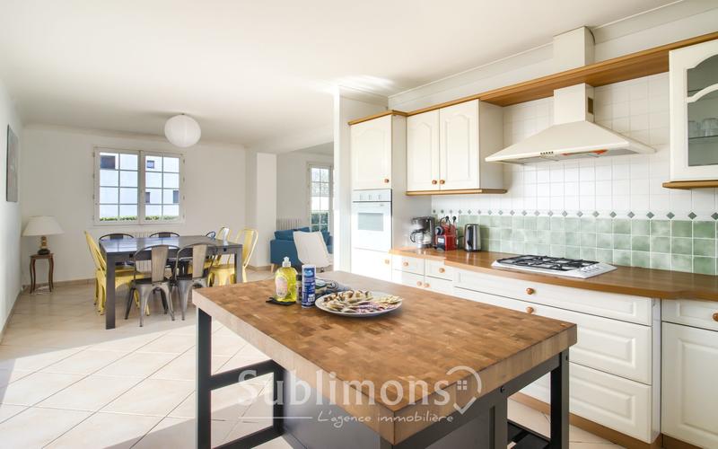 Maison - 128 m² - 7 pièces