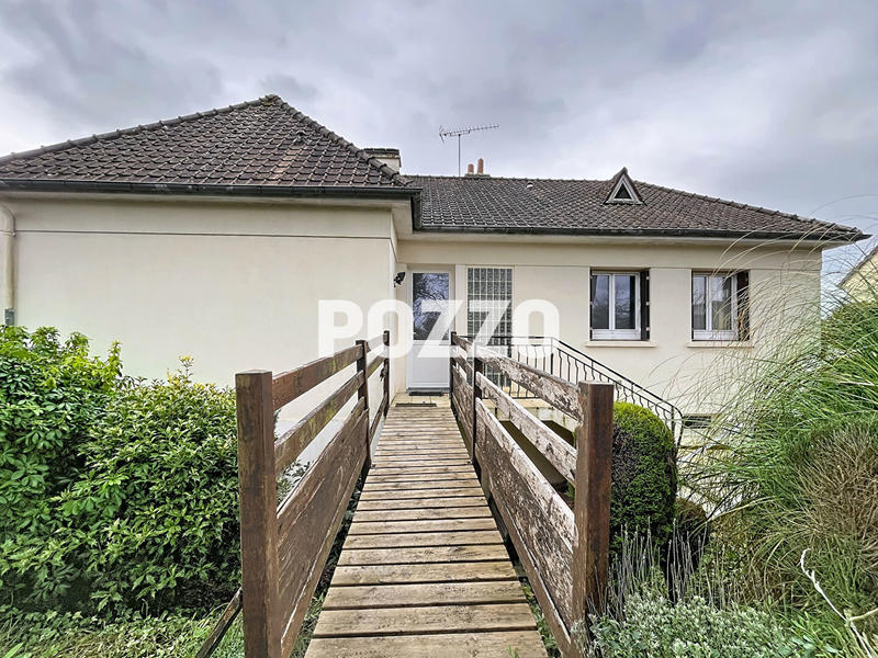 Maison - 103 m² - 4 pièces