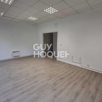 Local d'activités - 66 m²