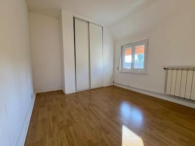 Maison - 84 m² - 4 pièces