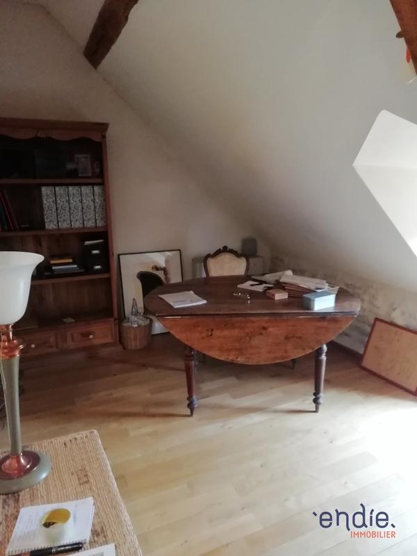 Corps de ferme - 240 m² - 9 pièces