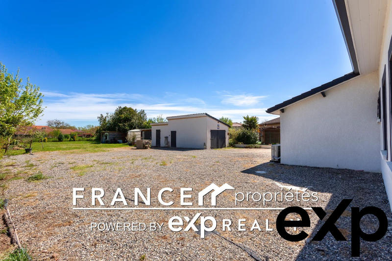 Maison - 80 m² - 4 pièces