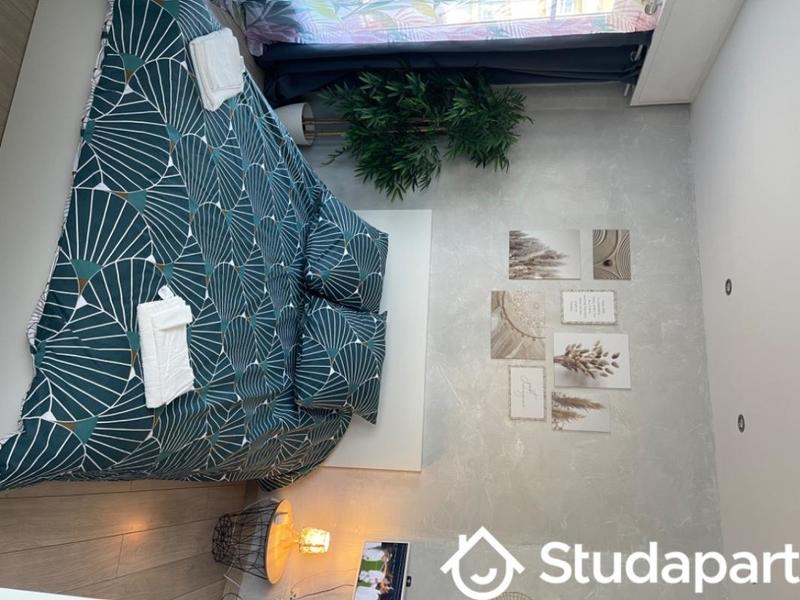 Chambre - 10 m² - 1 pièce