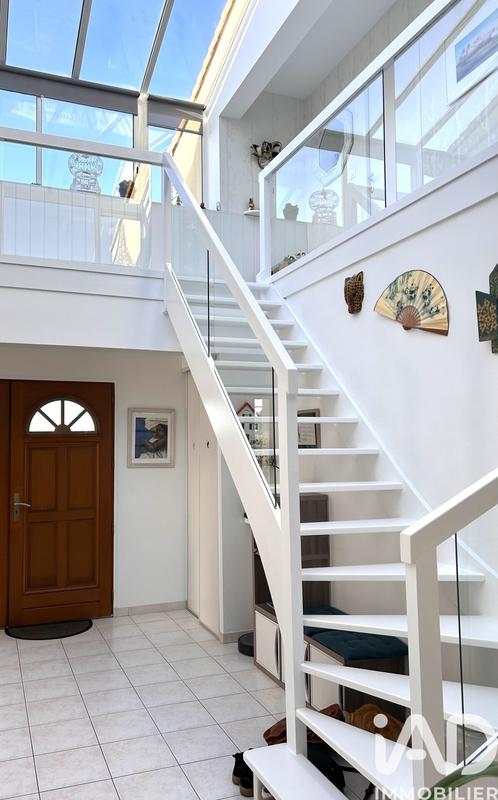 Maison - 156 m² - 7 pièces