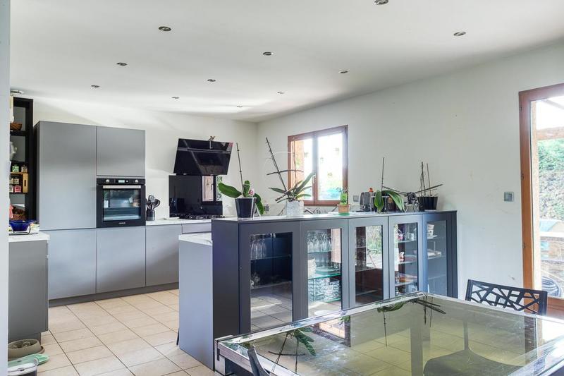 Maison - 160 m² - 7 pièces