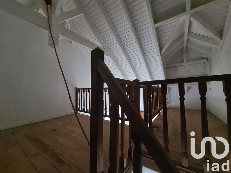 Maison - 180 m² - 5 pièces