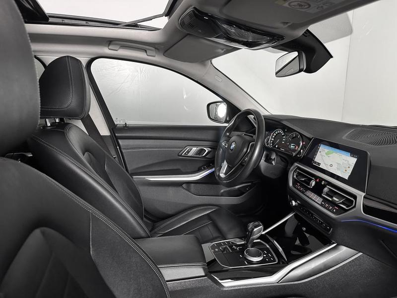 Bmw Série 3 Touring 318da 150ch Ja18p Toit Ouvrant Cuir Chauff Carplay Hud Camera Auto Reverse 318 Da