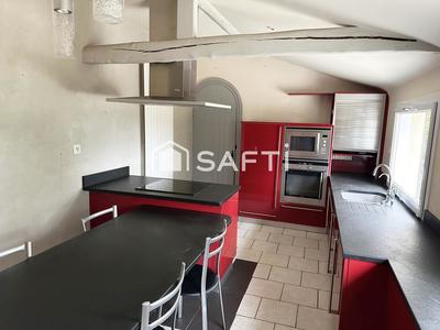 Maison - 167 m² - 6 pièces