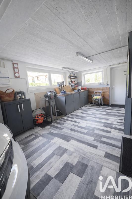 Maison - 240 m² - 5 pièces