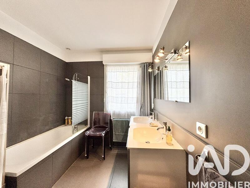 Maison - 145 m² - 5 pièces