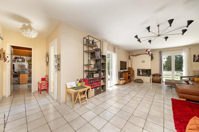 Maison - 183 m² - 6 pièces