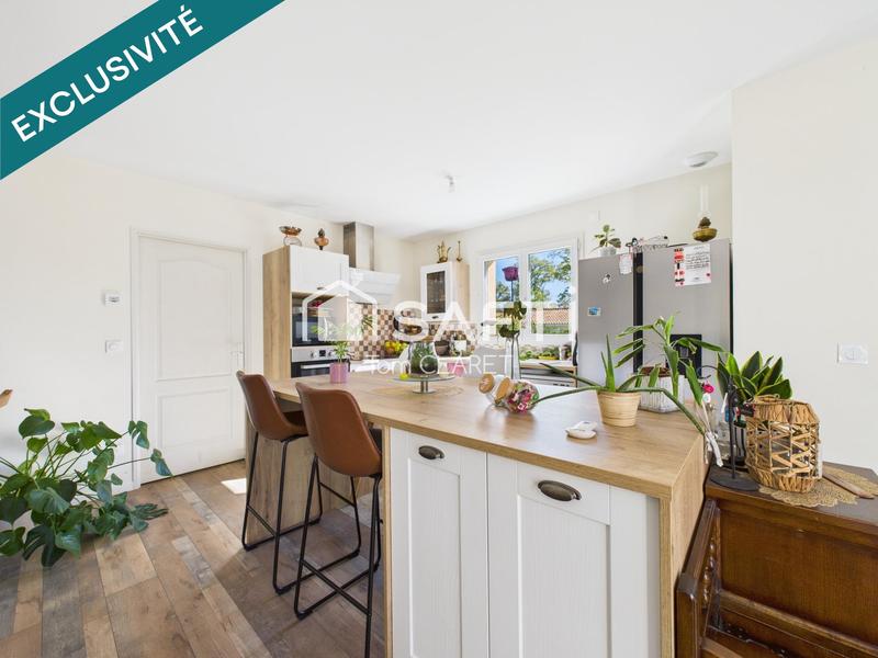 Maison - 93 m² - 4 pièces