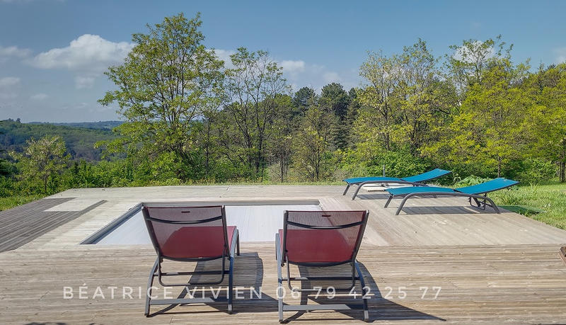 Maison - 215 m² - 7 pièces