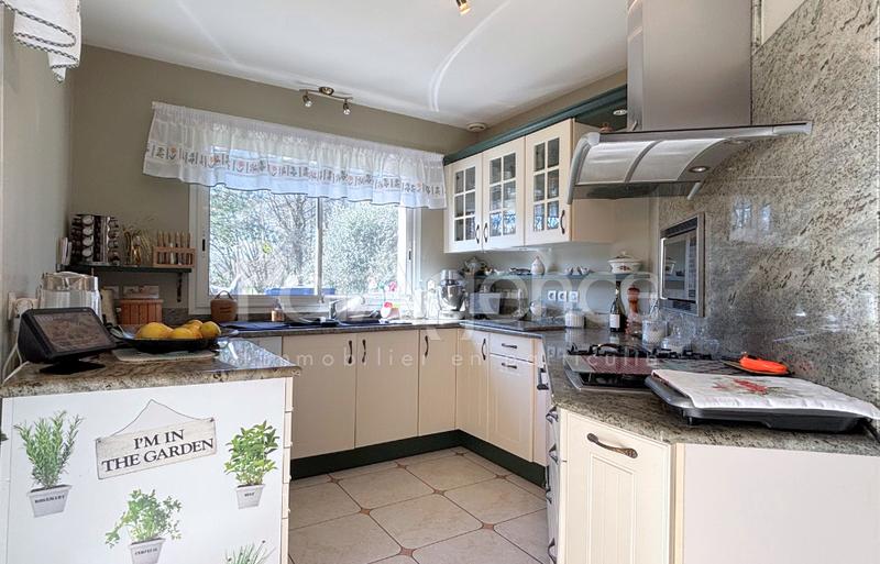 Maison - 143 m² - 4 pièces