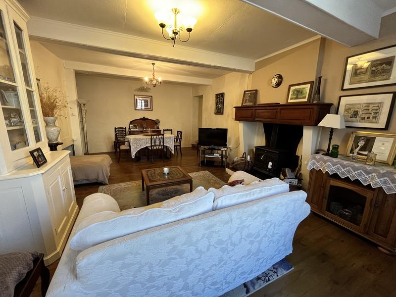 Maison traditionnelle - 136 m² - 7 pièces