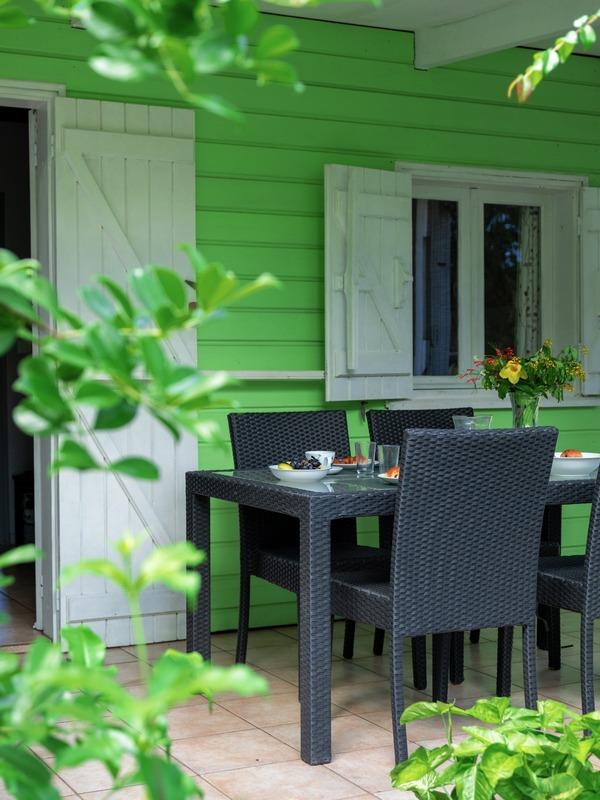 Propriété - 372 m² - 18 pièces