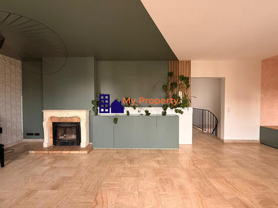 Maison traditionnelle - 94 m² - 4 pièces