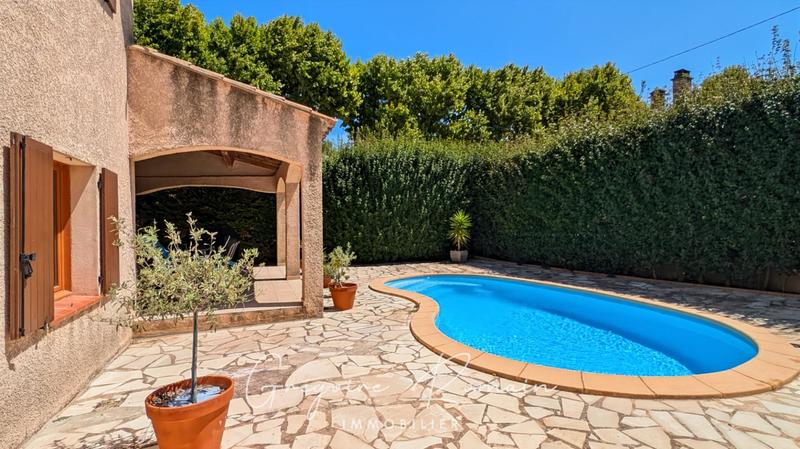 Maison - 117 m² - 5 pièces