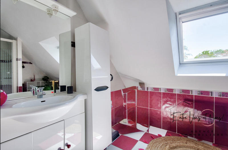 Maison contemporaine - 175 m² - 7 pièces