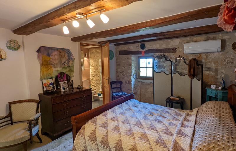 Maison - 232 m² - 5 pièces