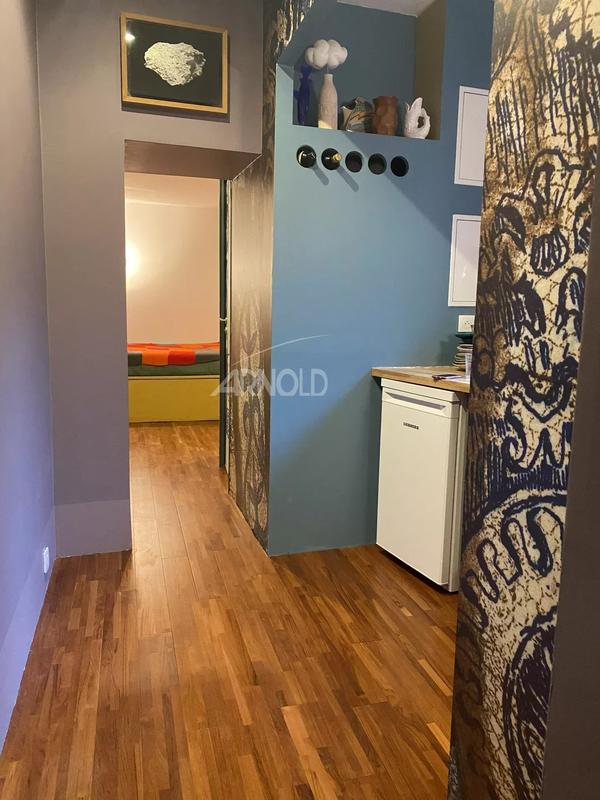 Appartement atelier - 55 m² - 4 pièces