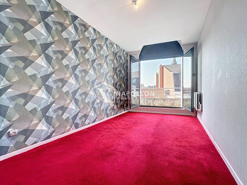 Duplex - 143 m² - 6 pièces