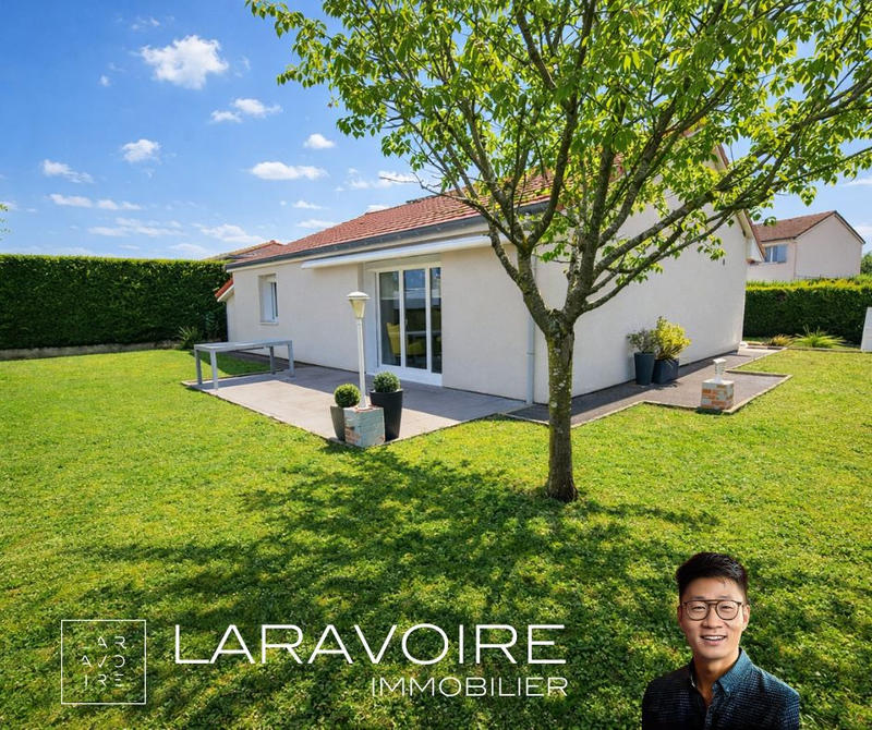 Maison - 102 m² - 4 pièces