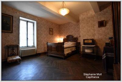 Maison - 209 m² - 8 pièces