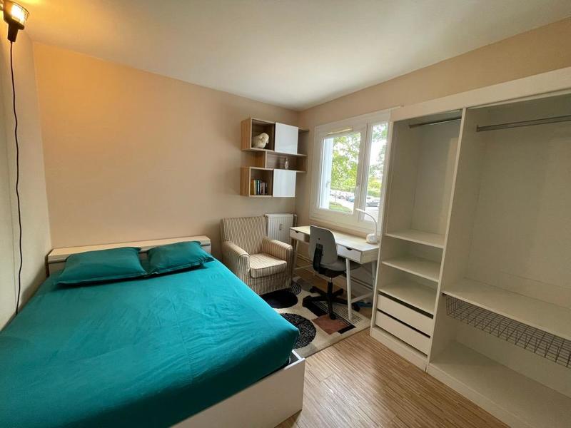 Appartement - 93 m² - 4 pièces