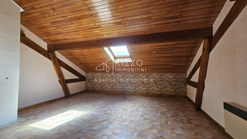 Maison - 170 m² - 6 pièces