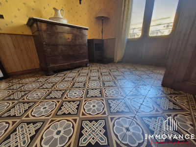 Appartement - 94 m² - 4 pièces