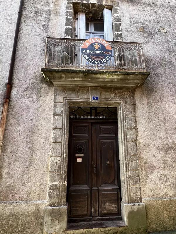 Maison - 229 m² - 9 pièces