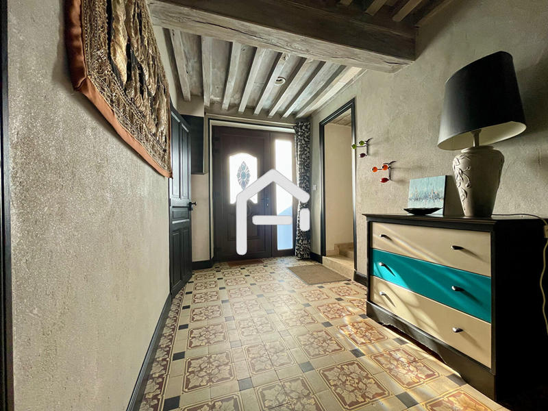 Demeure - 257 m² - 8 pièces