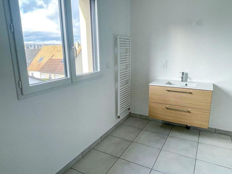 Maison - 84 m² - 4 pièces