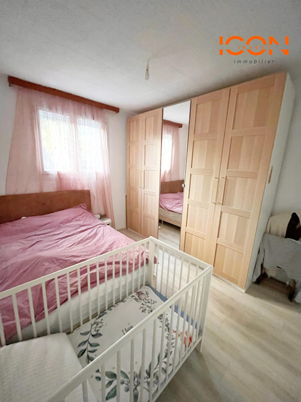 Appartement - 64 m² - 4 pièces