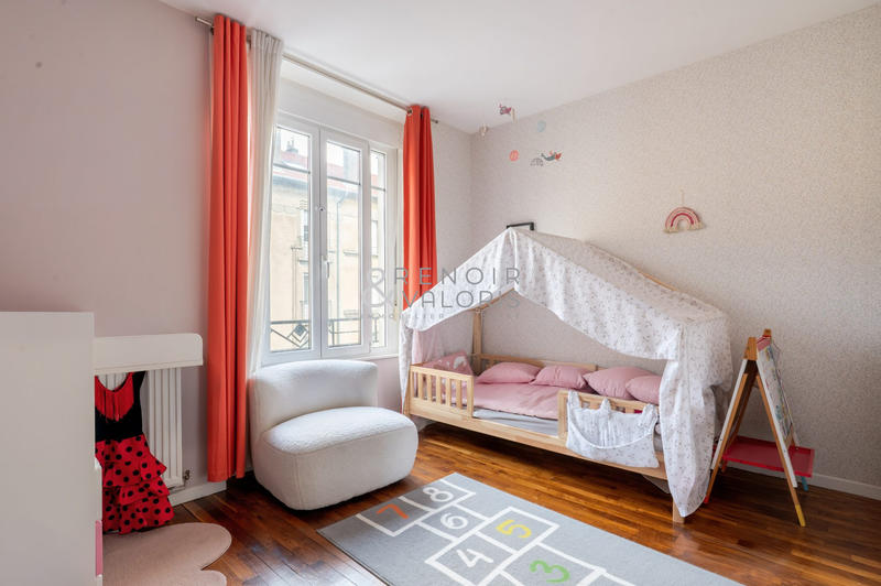 Maison ancienne - 148 m² - 6 pièces