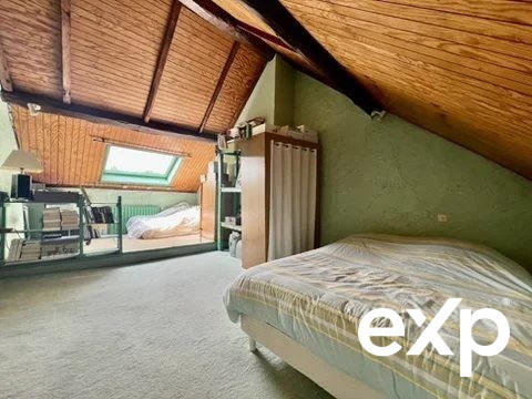 Maison - 148 m² - 9 pièces