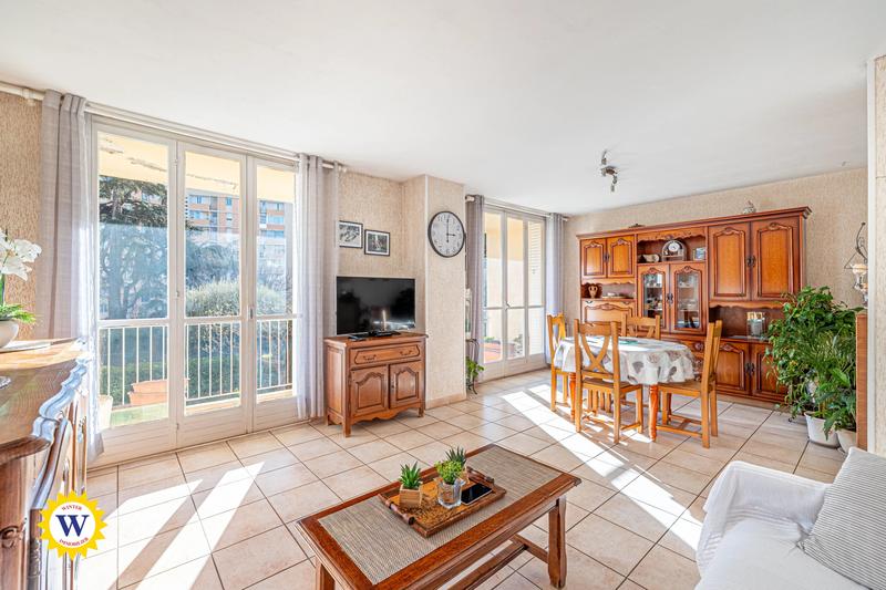 Appartement - 65 m² - 3 pièces