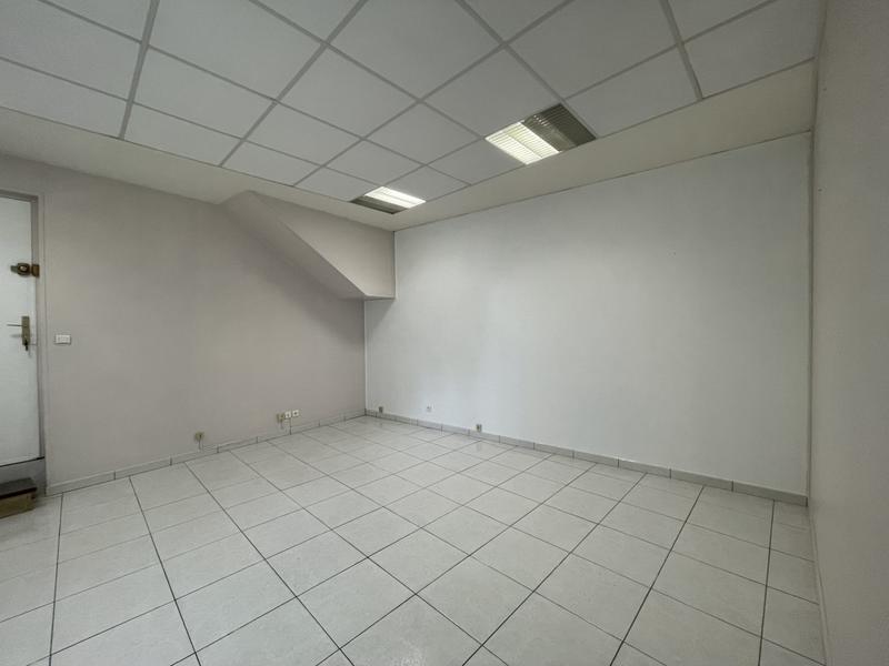 Local commercial - 40 m² - 1 pièce