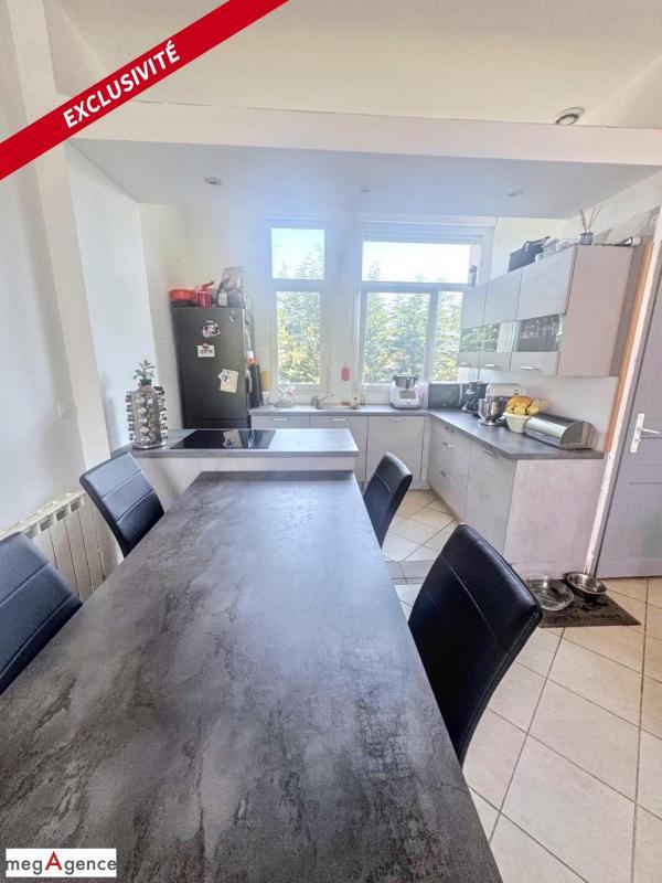 Pavillon - 65 m² - 3 pièces