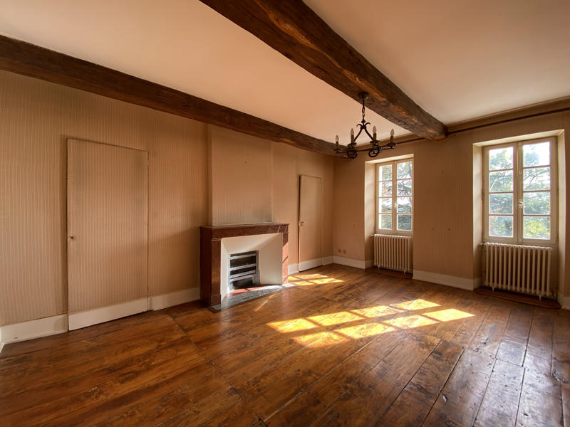 Maison - 550 m² - 18 pièces